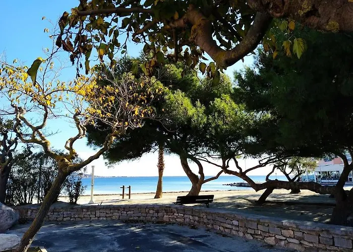 アパート Duplex La Terrasse Jasmin メーズ